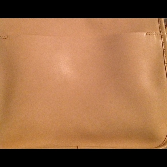 🎉 FINAL MARKDOWN 🎉 Leather Lamarthe bag - Picture 3 of 4