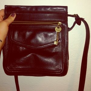 Good condition Fossil bag!