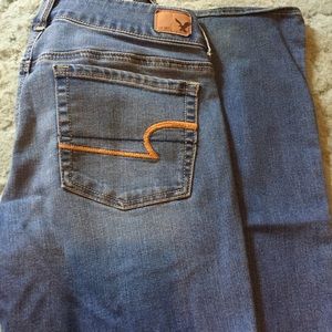 ‼️SOLD‼️👖American eagle jeans size 6👖