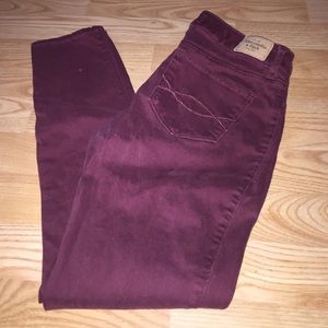 A&F pants (red wine colored 😉)