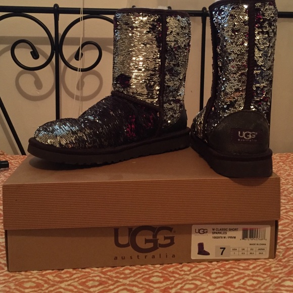 UGG