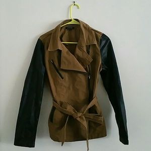 Utility Jacket w/ Leather Looking Sleeves