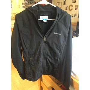 Columbia Hooded Rain Jacket