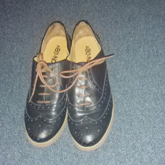Almost new Super cute blue oxfords