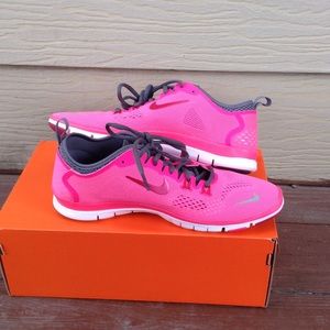 Brand new nike free 5.0!