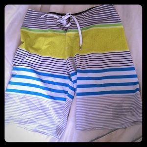QUIKSILVER 4 way stretch board shorts