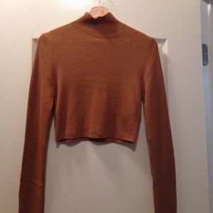 Camel crewneck crop top
