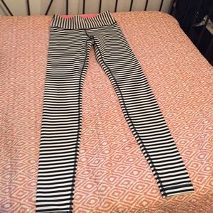 Lulu lemon Wunder under pant