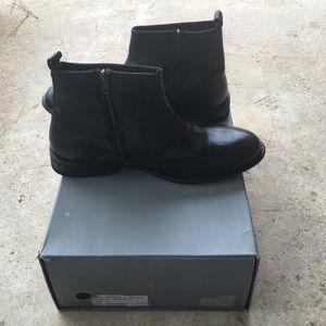 Men's Hawkings Gill, Ankle Boots, Size 9.5 Chelsea