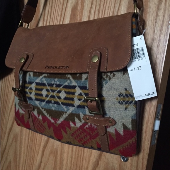 Pendleton Handbags - Pendleton Satchel