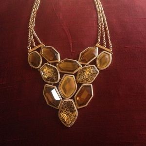 Forever 21 statement necklace