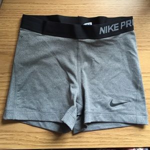Brand new nike shorts never worn!