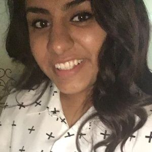 Meet your Posher, Jasmine