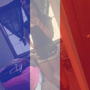 Meet your Posher, Alexis