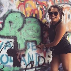 Meet your Posher, Angelique