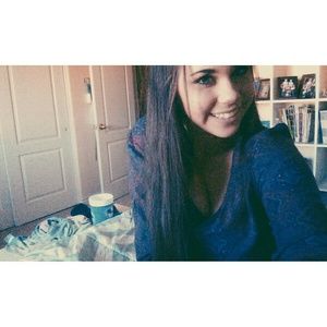 Meet your Posher, Brooke