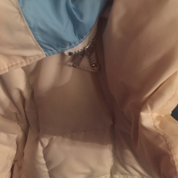 ☃️GAP Puffer Coat - Picture 2 of 3