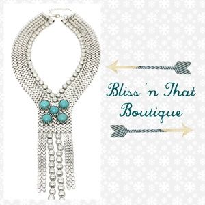 ⭕️STUNNING BOHO ⭕️SILVER AND TURQUOISE NECKLACE