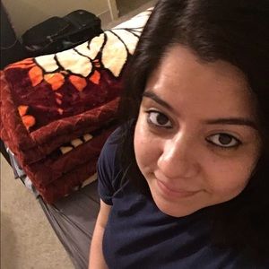 Meet your Posher, Sonali