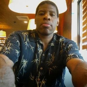 Meet your Posher, Lester