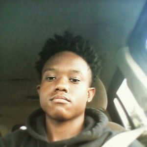 Meet your Posher, Akili