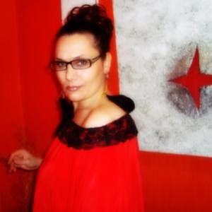 Meet your Posher, Theodora