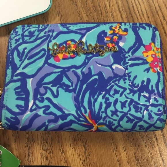 New Lilly Wallet