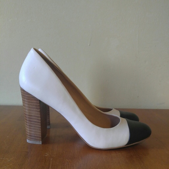 Color block chunky heels