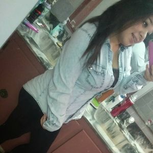 Meet your Posher, Sydney