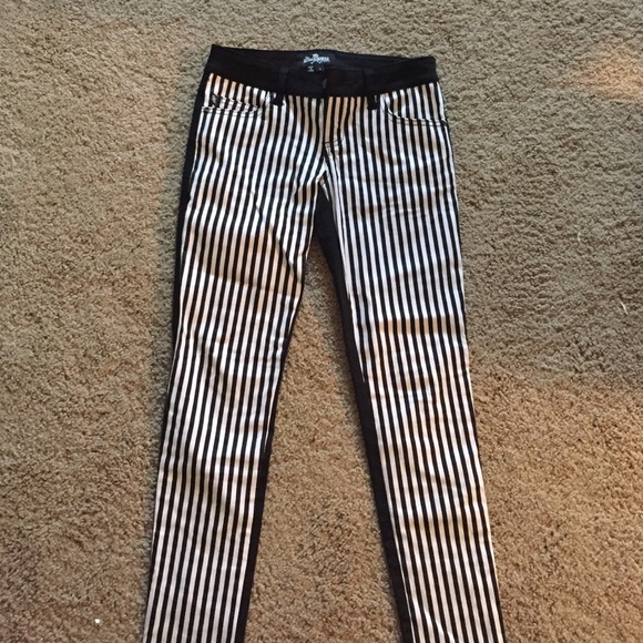 Black and white jeans