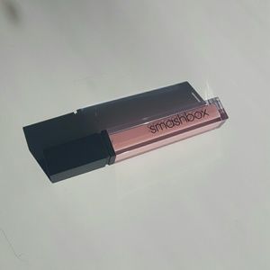 Bundle for @newclothes. Smash box and buxom