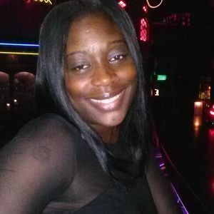 Meet your Posher, Gina