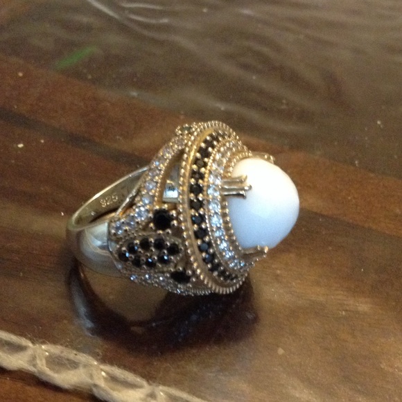 NATURAL WHITE OPAL TOPAZ RING - Picture 2 of 5