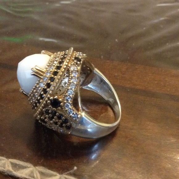 NATURAL WHITE OPAL TOPAZ RING - Picture 3 of 5