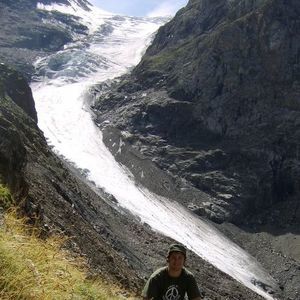 Meet your Posher, Thomas