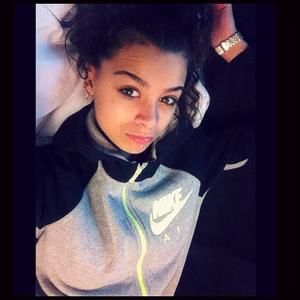 Meet your Posher, Destiny