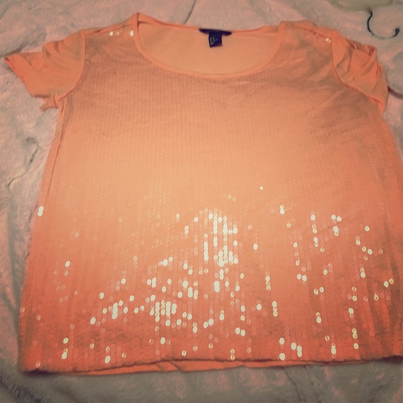 H & M sequence top