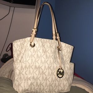 Michael Kors bag