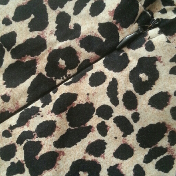 Romper - Picture 4 of 4