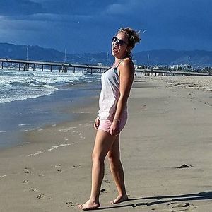 Meet your Posher, Amy