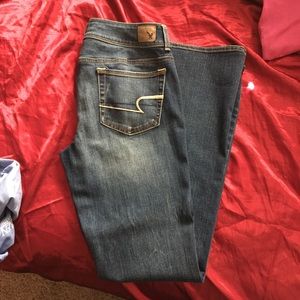 AMERICAN EAGLE JEANS WOMENS SIZE 12 long