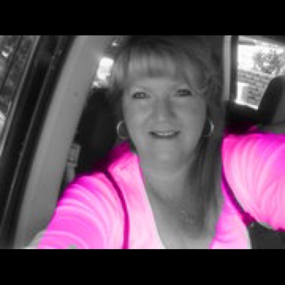 Meet your Posher, Gloria