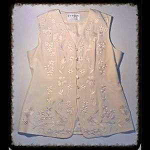 Jaeger 100 % silk vest