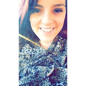 Meet your Posher, Tiffany