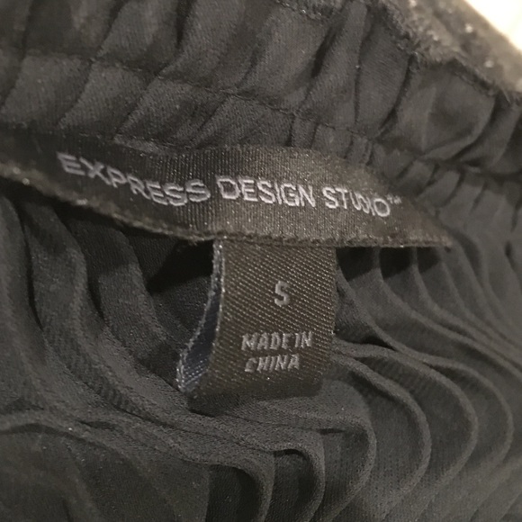 Express Black Baby Doll Top - Picture 4 of 4