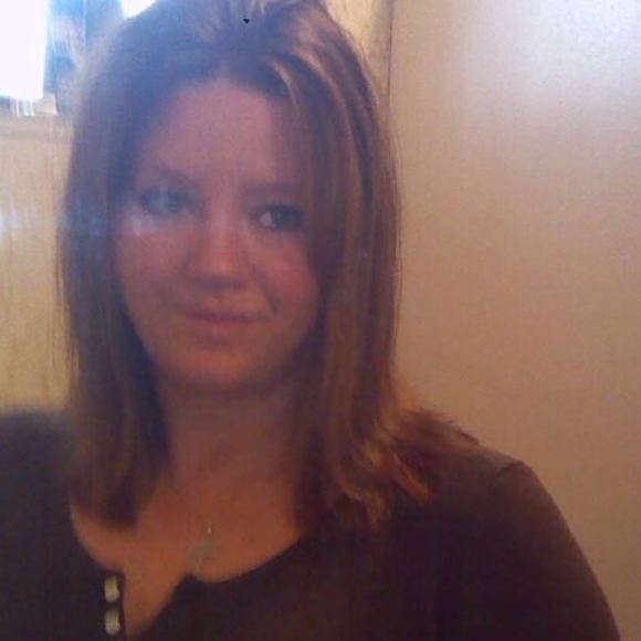 Meet your Posher, Angie