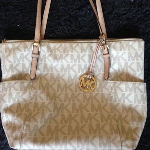 Michael Kors bag