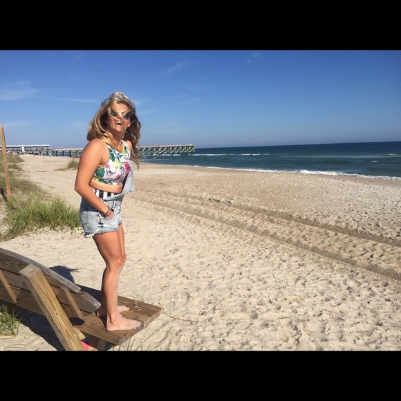 Meet your Posher, Cameron