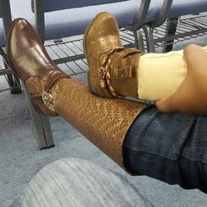 Meet your Posher, Lorene