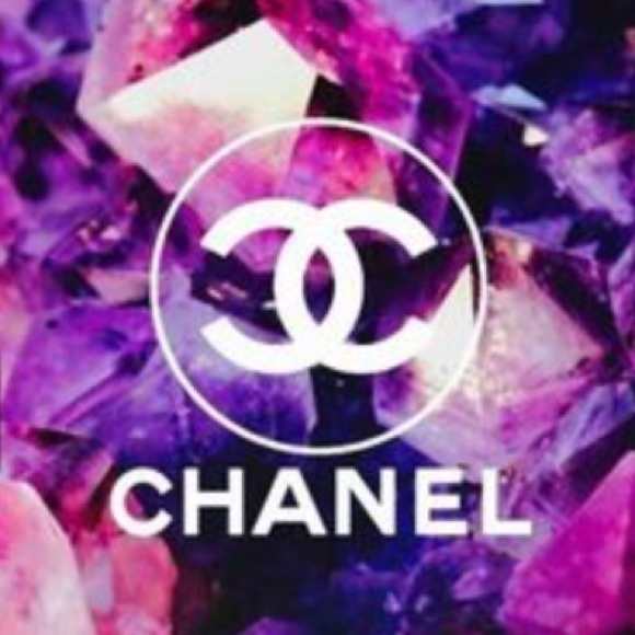 Meet your Posher, Hailey - Picture 1 of 1